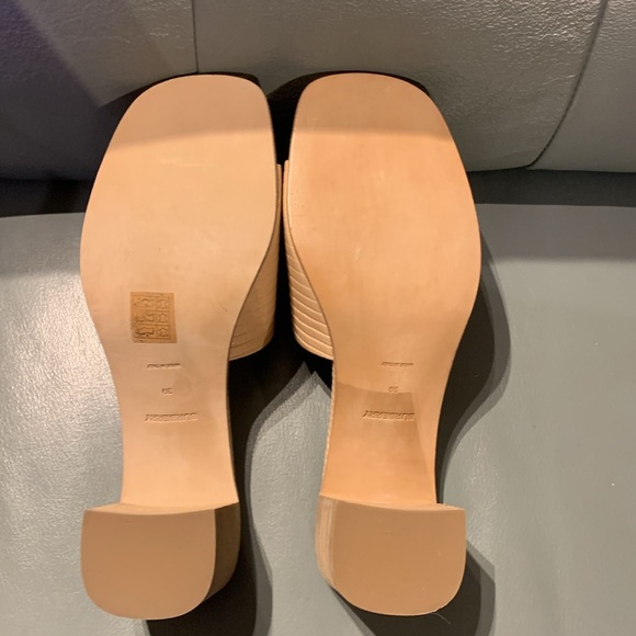 Burberry Winnie Lizard-Embossed Mule Sandals - Picture 9 of 10